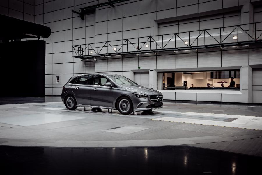 Детали создания Mercedes-Benz B200 d AMG Line (W247) 2019 года  (фото 54 из 61)